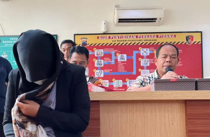 Pelaku Pembuang Bayi di Semarang Utara Diamankan Pelaku Pembuang Bayi di Semarang Utara Diamankan