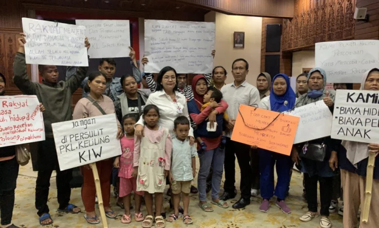 Walikota Bakal Borong Dagangan PKL KIW Walikota Bakal Borong Dagangan PKL KIW