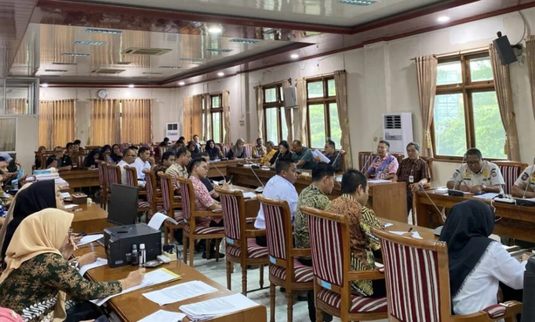 Tak Lolos PPPK, Pegawai Non-ASN Jepara Ngadu ke DPRD Tak Lolos PPPK, Pegawai Non-ASN Jepara Ngadu ke DPRD