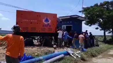 Bupati Demak Kerahkan Dua Pompa Besar di Sayung