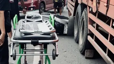 Pemotor di Semarang Tewas Terlindas Truk