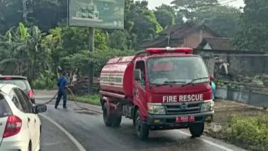 Solar Tumpah di Jepara Akibatkan Pengendara Terluka