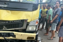 Satu Pengendara Tewas usai Tabrakan Motor dan Truk di Jepara 