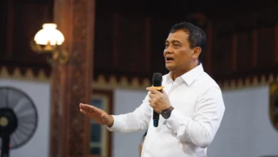 Gubernur Jateng Minta Jalan di Jateng Mulus dalam 15 Hari