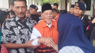 Setelah Kritis, Mantan Gubernur Maluku Meninggal Dunia
