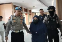 Demi Gaya Hidup, Wanita Muda Gelapkan 60 HP