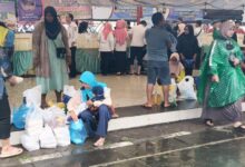 Meski Hujan, Warga Antusias Datangi Pasar Murah Jepara
