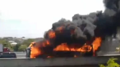 Bus PO Haryanto Terbakar di Tol Krapyak Semarang
