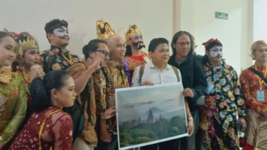 “Morning at Prambanan” di Meja Hijau: Bambang Wirawan Perjuangkan Hak Cipta Karyanya