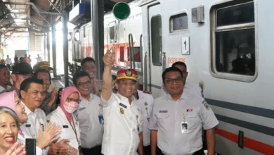 Libur Telah Usai, Gubernur Jateng Lepas Ratusan Pemudik Balik ke Perantauan