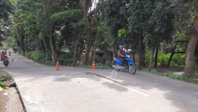 Warga Keluhkan Retakan di Jalan Trangkil Gunungpati